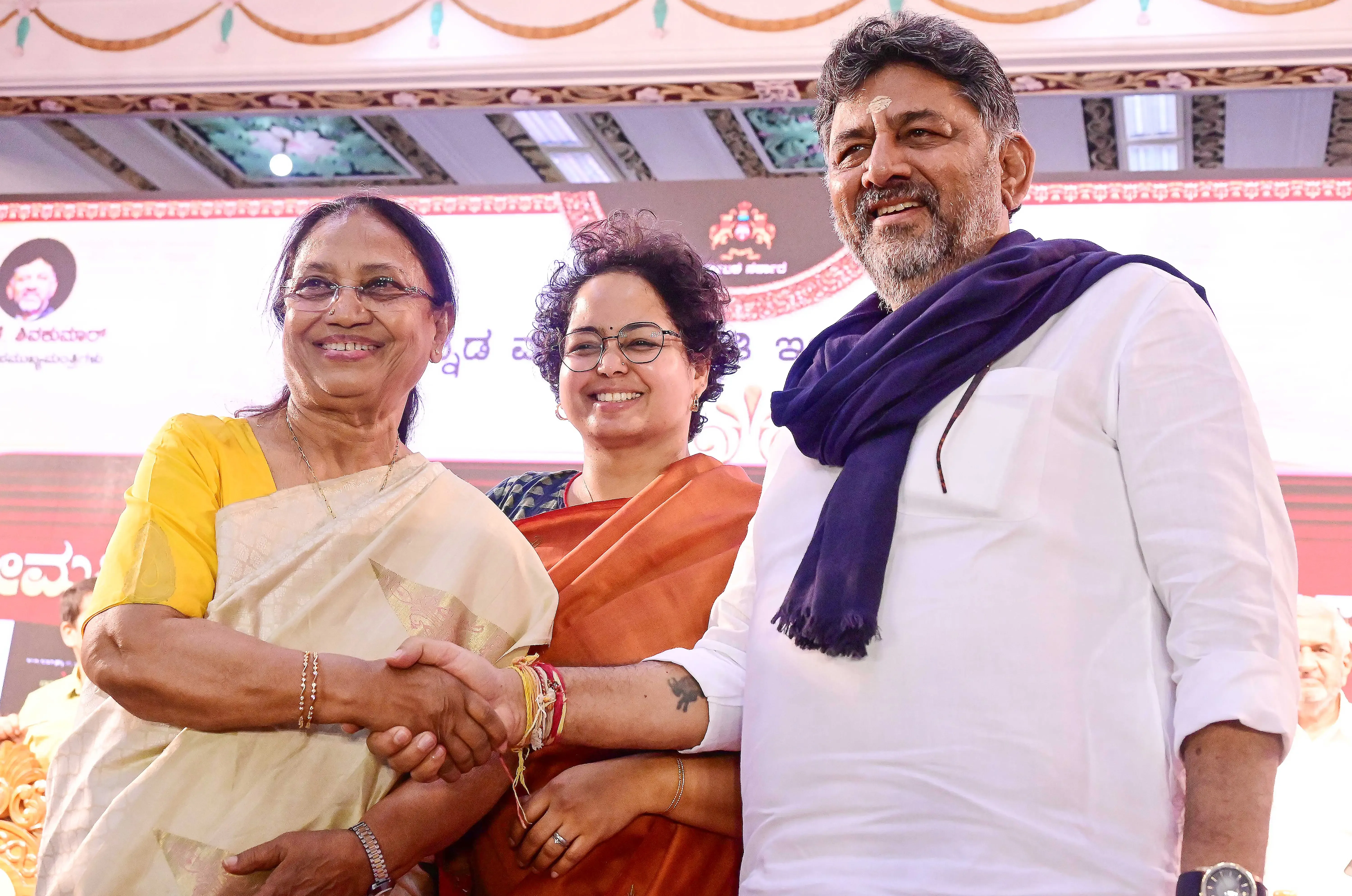 Is the Choice of Banu Mushtaq for Dussehra Inauguration Controversial?