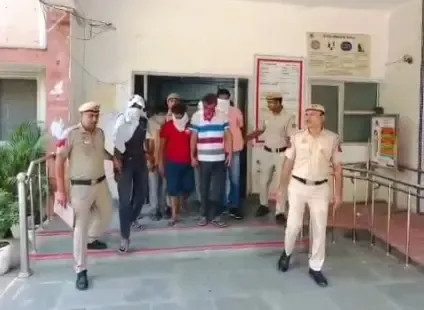 दिल्ली पुलिस का जुए पर प्रहार: उत्तर-पूर्वी जिले में 6 मामलों में 14 गिरफ्तार, ₹7,635 नकद जब्त