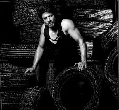 शाहरुख खान का वो यादगार शॉट: डब्बू रत्नानी ने कबाड़ से मंगवाए थे 200 पुराने टायर
