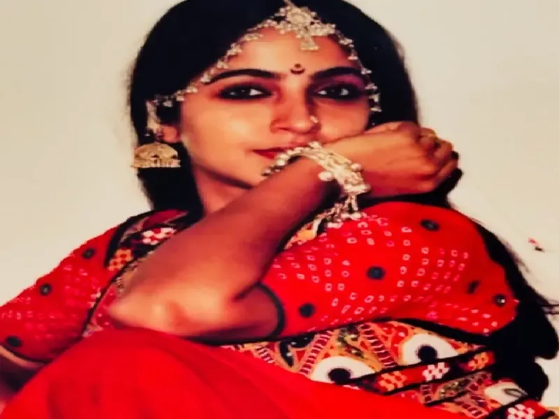 क्या 'नदियां के पार' की गुंजा आज भी फिल्मों में सक्रिय हैं और अपना बिजनेस चला रही हैं?