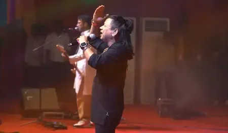 What Did Kailash Kher Remember About the 70,000 Voices Singing 'Vande Mataram'?