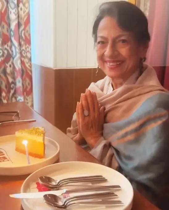 What Heartfelt Wishes Did Kajol Share for Tanuja on Her Birthday?