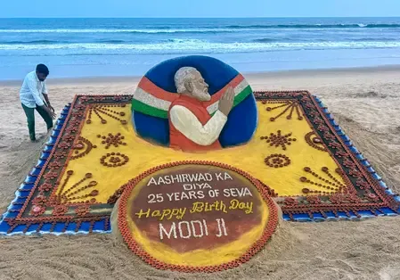 पद्मश्री सुदर्शन पटनायक बोले — कलाकारों को प्रोत्साहन में PM मोदी की भूमिका अतुलनीय
