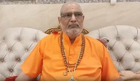कालकाजी मंदिर मार्ग में गंदगी और अतिक्रमण से श्रद्धालुओं की भावना आहत: महंत सुरेंद्रनाथ अवधूत