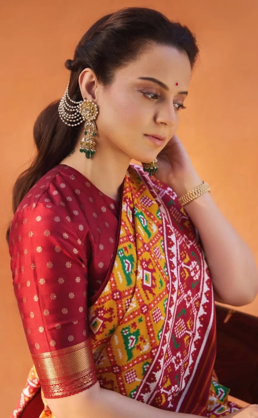 Kangana Ranaut Dazzles in a Traditional Patola Saree at Rising Bharat Summit 2026