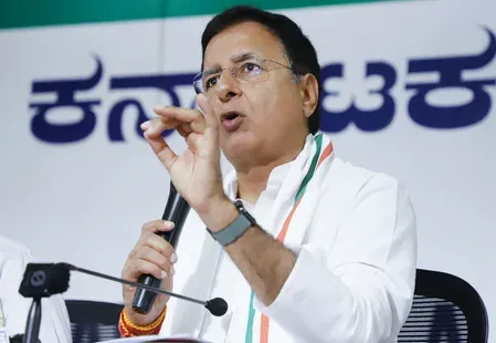 कानून पर कानून, फिर भी पेपर लीक नहीं रुक रहे : रणदीप सुरजेवाला