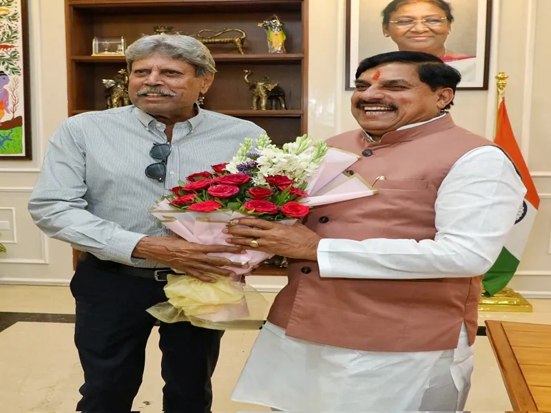 Kapil Dev backs MP sports push, offers mentorship for cricket talent in Bhopal