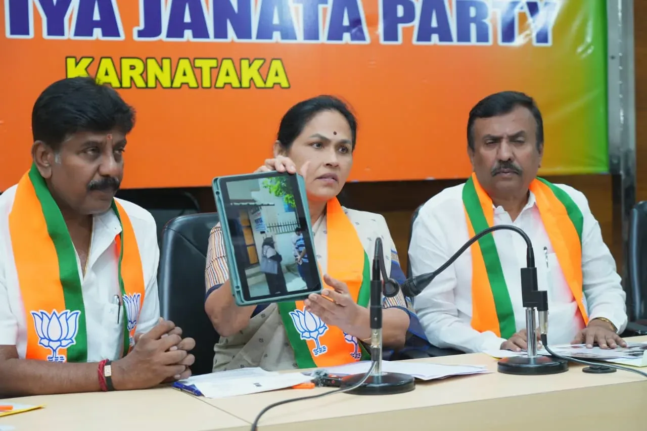 Karandlaje accuses K'taka govt of issuing certificates to illegal Bangladeshis