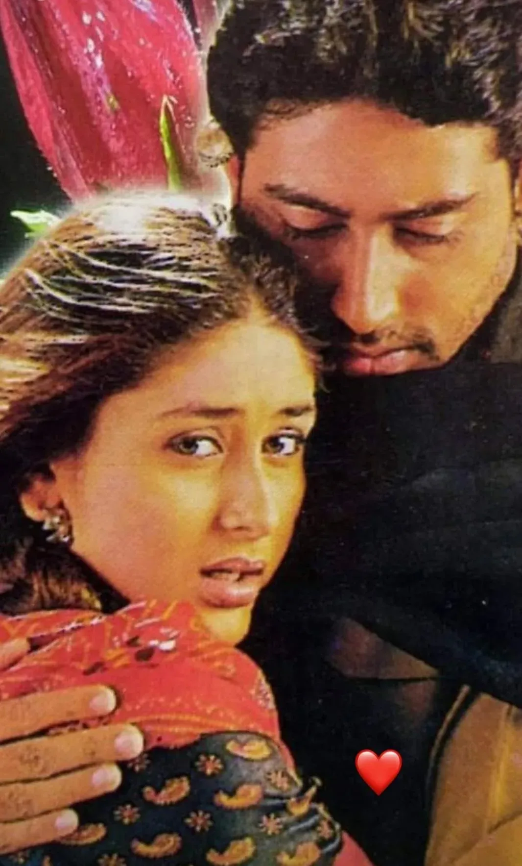 Kareena Kapoor marks 'Refugee' 26th anniversary with throwback stills