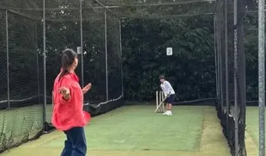 Kareena Kapoor challenges Jasprit Bumrah after bowling to Taimur in nets