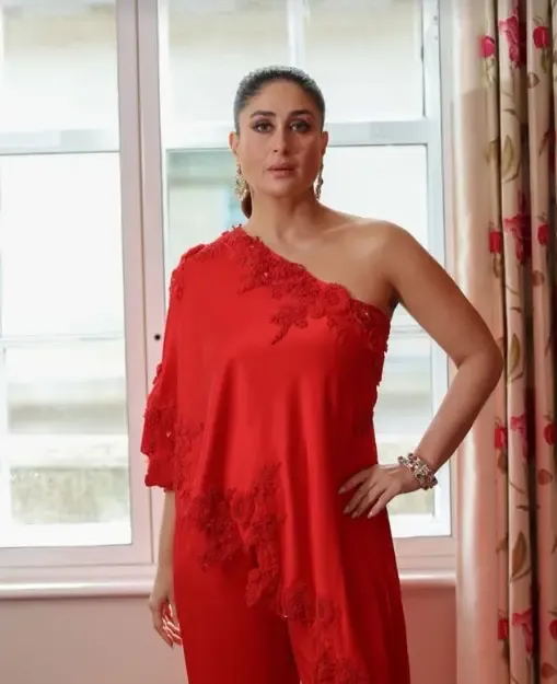 Did Kareena Kapoor Send a Big Hug to Her ‘Favourite’ Akshay Kumar on His Birthday?
