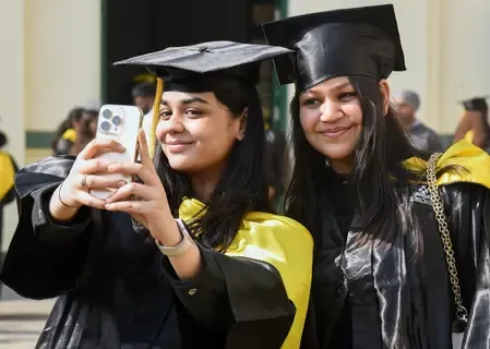 Karnataka bans selfies and reels on college academic tours