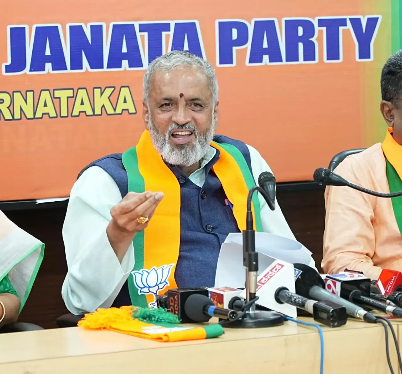 Is Karnataka Speaker Khader Involved in Corruption? BJP Demands Judicial Inquiry