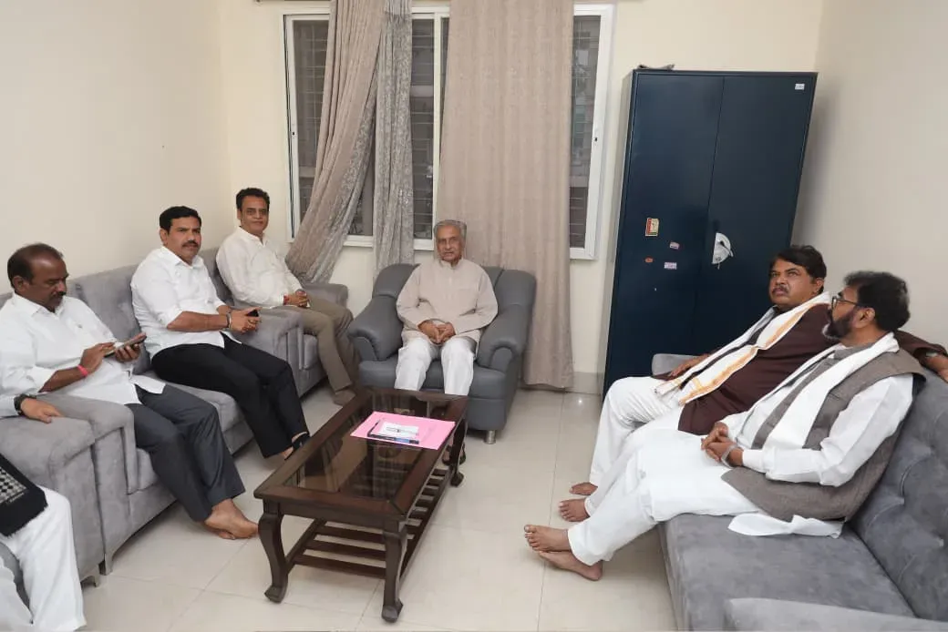 Karnataka BJP alleges Congress used 'goondagiri' to oust Council Chairman Horatti