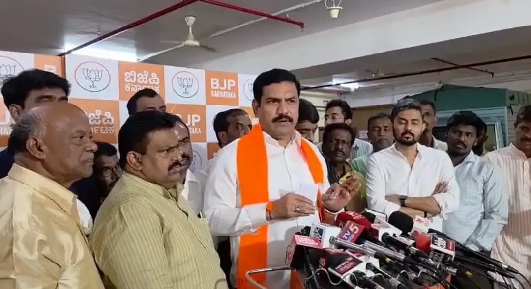 Why is Karnataka BJP Supporting Traders' Protest Against GST Notices?