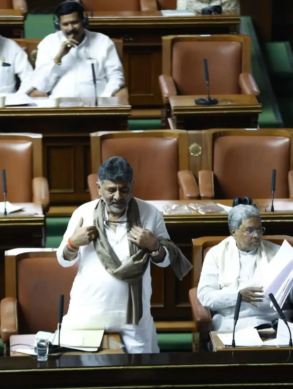 Is There a Rift Between Karnataka Congress Leaders Shivakumar and Siddaramaiah?