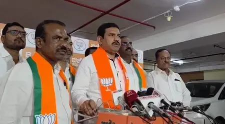 Is the Karnataka government acting hastily under pressure regarding the caste census?