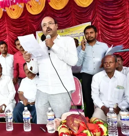 Will Karnataka's Leadership Change? Siddaramaiah’s Son Asserts His Father Will Remain CM for Five Years