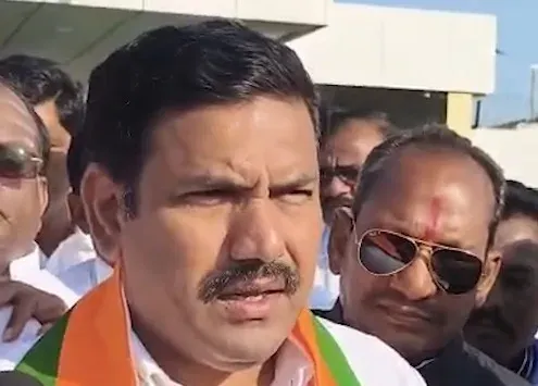 कर्नाटक CM बदलाव पर NDA का हमला: BJP-JDU ने कांग्रेस पर लगाया हिंदू विरोधी और तुष्टीकरण का आरोप