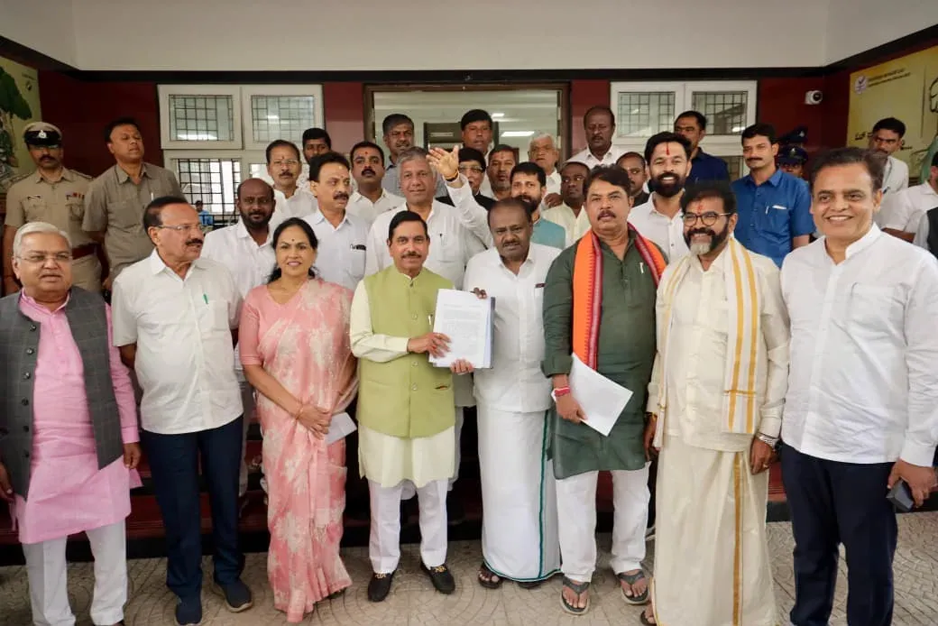 Karnataka SIR row: Four Union Ministers in BJP-JD(S) team meet EC in Delhi