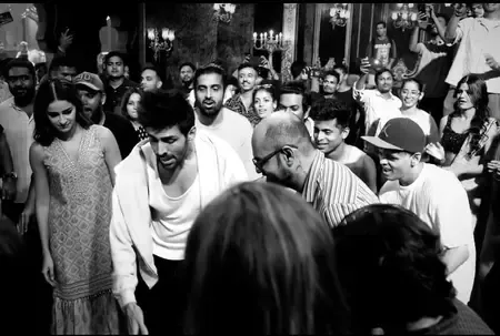 क्या कार्तिक आर्यन ने समीर विद्वांस को अपना 'डांसिंग पार्टनर' बताया?