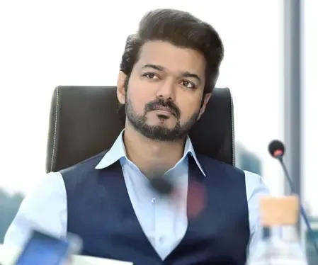 करूर भगदड़ केस में सीबीआई ने थलापति विजय को भेजा समन, 15 मार्च को पूछताछ के लिए बुलाया