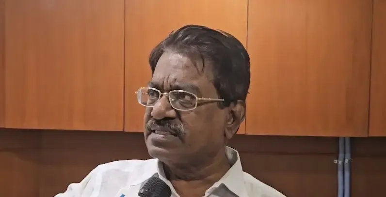 क्या करूर भगदड़ पर डीएमके और टीवीके आमने-सामने हैं? इलंगोवन का सवाल-सच उजागर होने का डर क्यों?