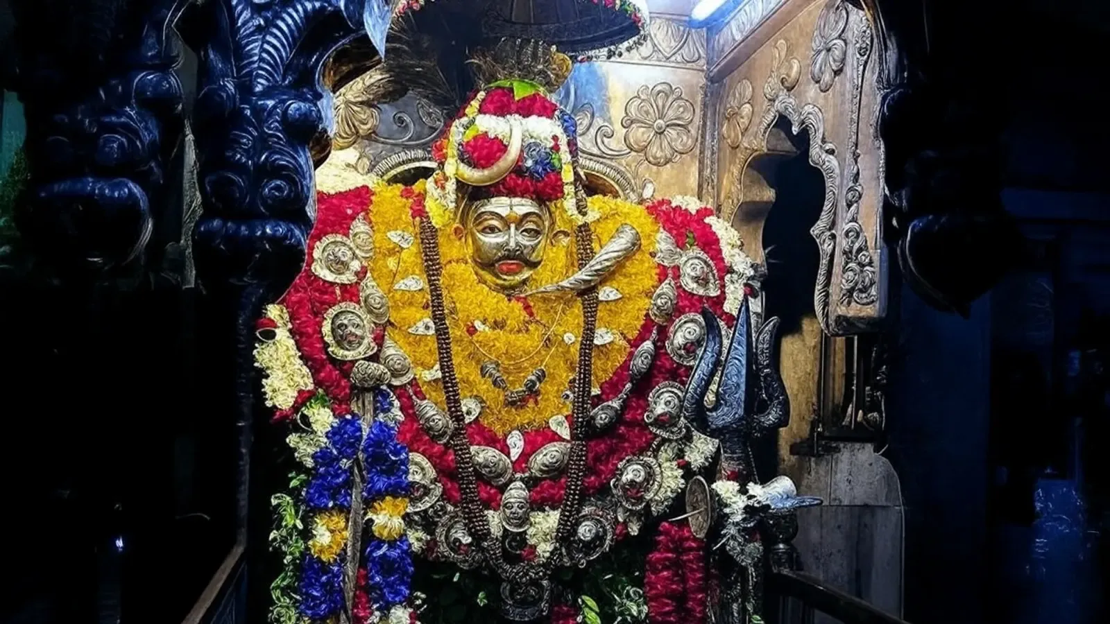 क्या काशी के कोतवाल बाबा काल भैरव के दर्शन हर संकट को दूर करते हैं?