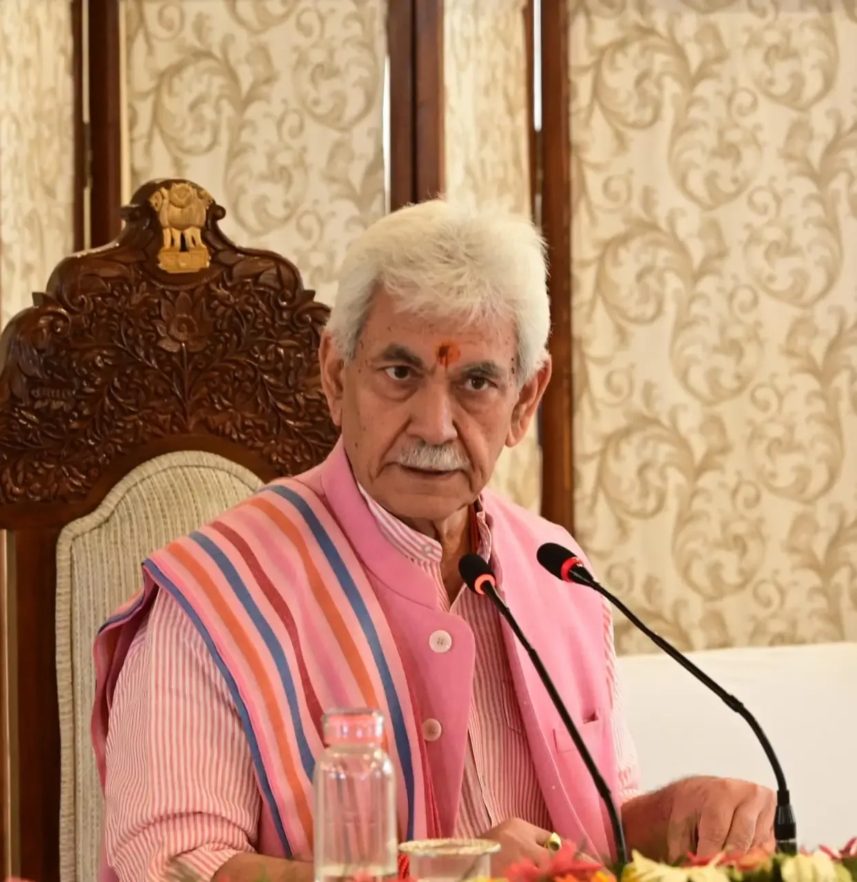 क्या उपराज्यपाल ने कश्मीर संभाग में सुरक्षा स्थिति की समीक्षा के लिए उच्चस्तरीय बैठक की?