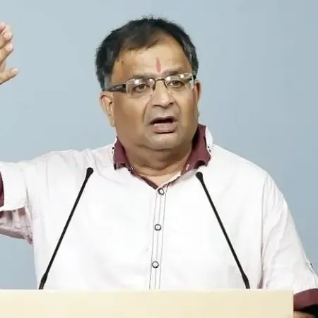 Panun Kashmir Removes Chairman Ajay Chrungoo Amid Foreign Allegations