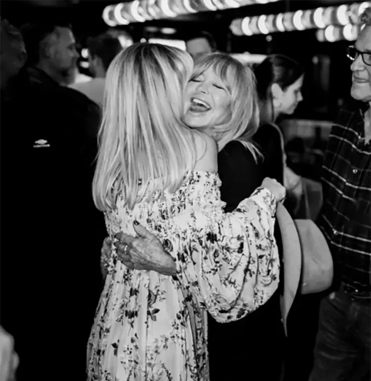 How Did Kate Hudson Celebrate Her Mom’s 80th Birthday?