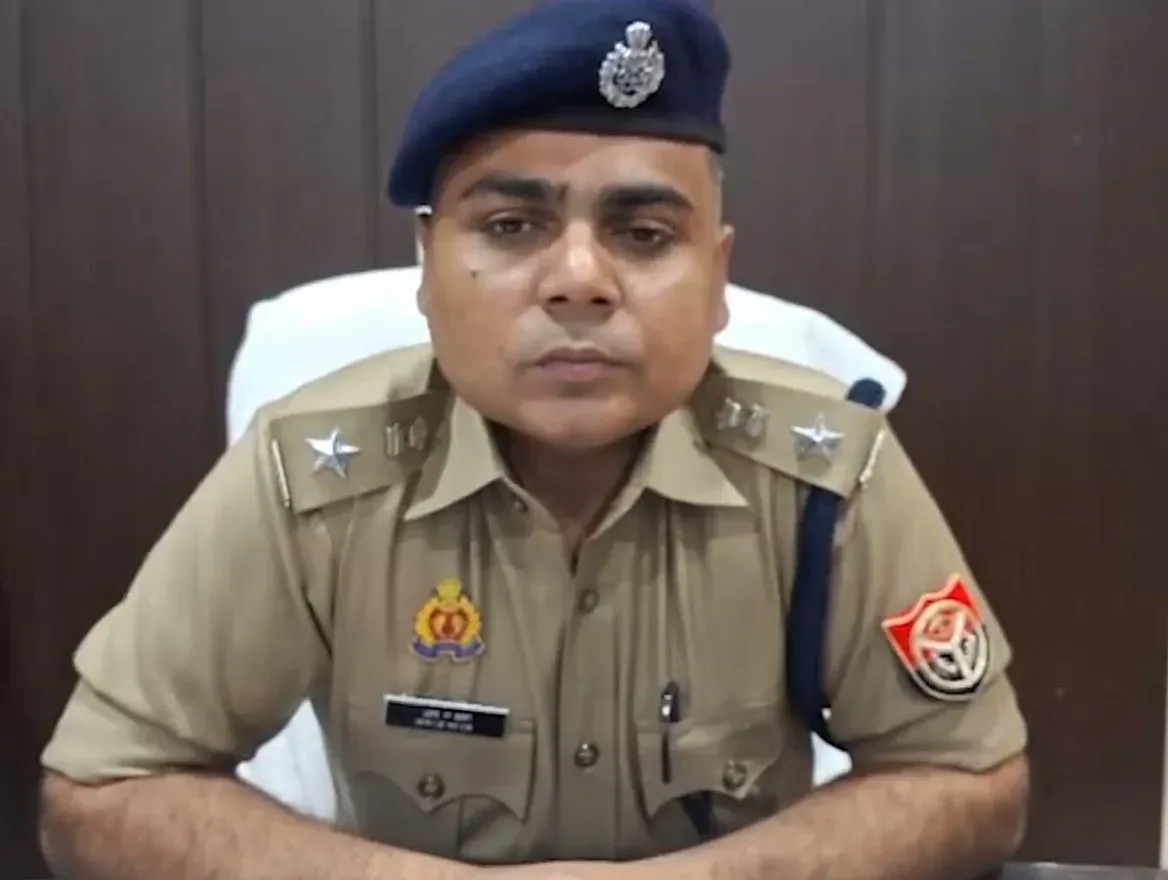 गाजीपुर में ऑपरेशन वज्रपात: 49 आपराधिक गैंगों के 401 सदस्य चिन्हित, 11 गिरफ्तार