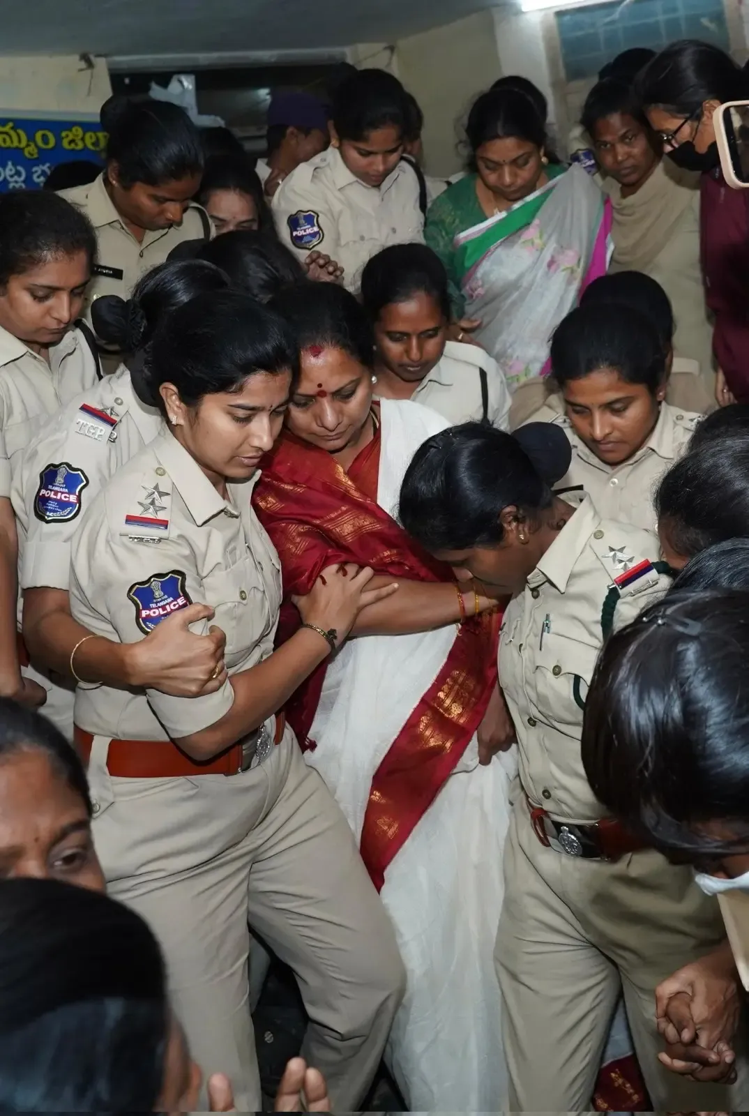 K Kavitha's Indefinite Hunger Strike Continues After Police Transfer to Hyderabad