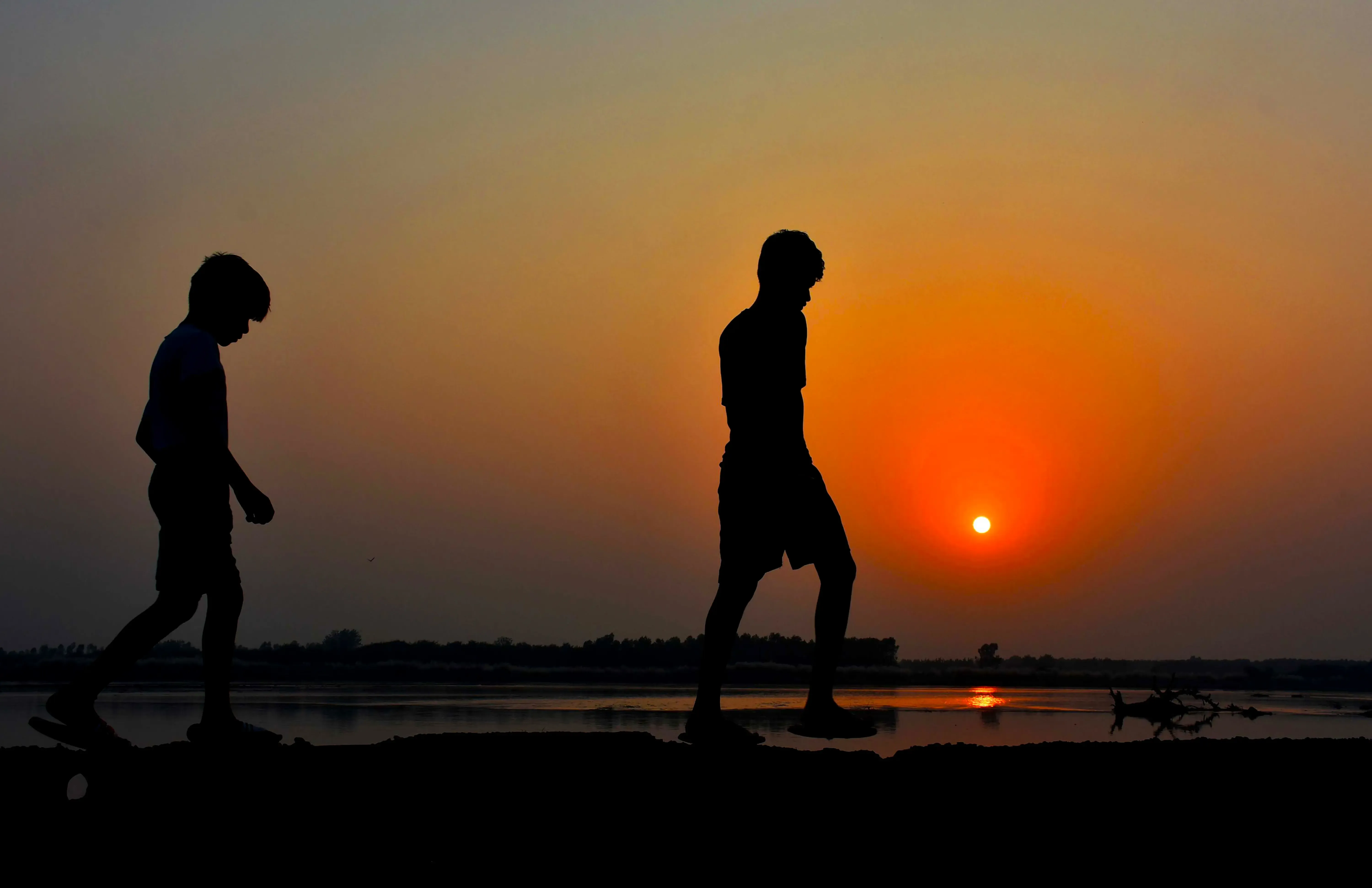 क्या सूर्योदय से पहले उठना है समस्याओं का समाधान? आयुष मंत्रालय ने बताए लाभ