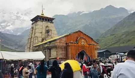 केदारनाथ धाम में 12.70 लाख से अधिक श्रद्धालुओं ने किए दर्शन, यात्रा सीज़न चरम पर