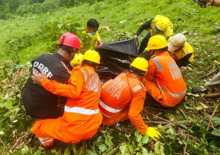 केदारनाथ हेलिकॉप्टर हादसा : बिजनौर और जयपुर में मृतकों के परिवार के घर पसरा मातम 