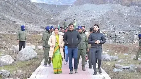 केदारनाथ: मुख्य सचिव ने किया पुनर्निर्माण कार्यों का निरीक्षण, अधिकारियों को दिए निर्देश