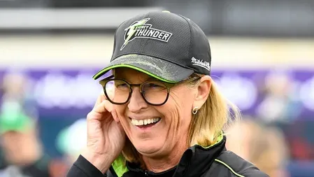 Lisa Keightley signs 2-year WBBL extension with Sydney Thunder