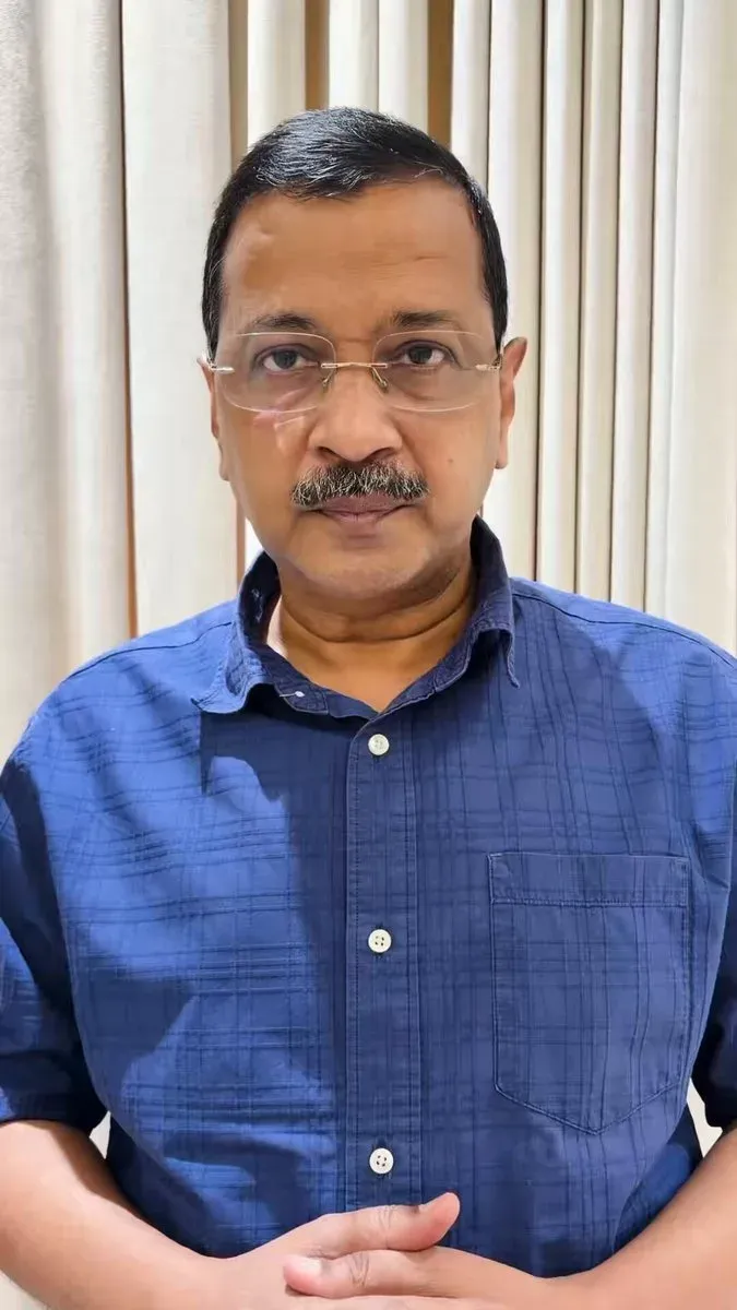 Kejriwal Hails Punjab Order to Refund Excess School Fees