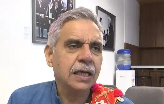 आम आदमी पार्टी का भविष्य खतरे में: संदीप दीक्षित का केजरीवाल पर बड़ा हमला