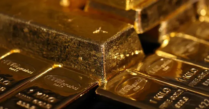 Kejriwal questions Centre on reported sale of country's gold
