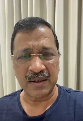 Kejriwal warns Modi: No crackdown on Jantar Mantar student protesters