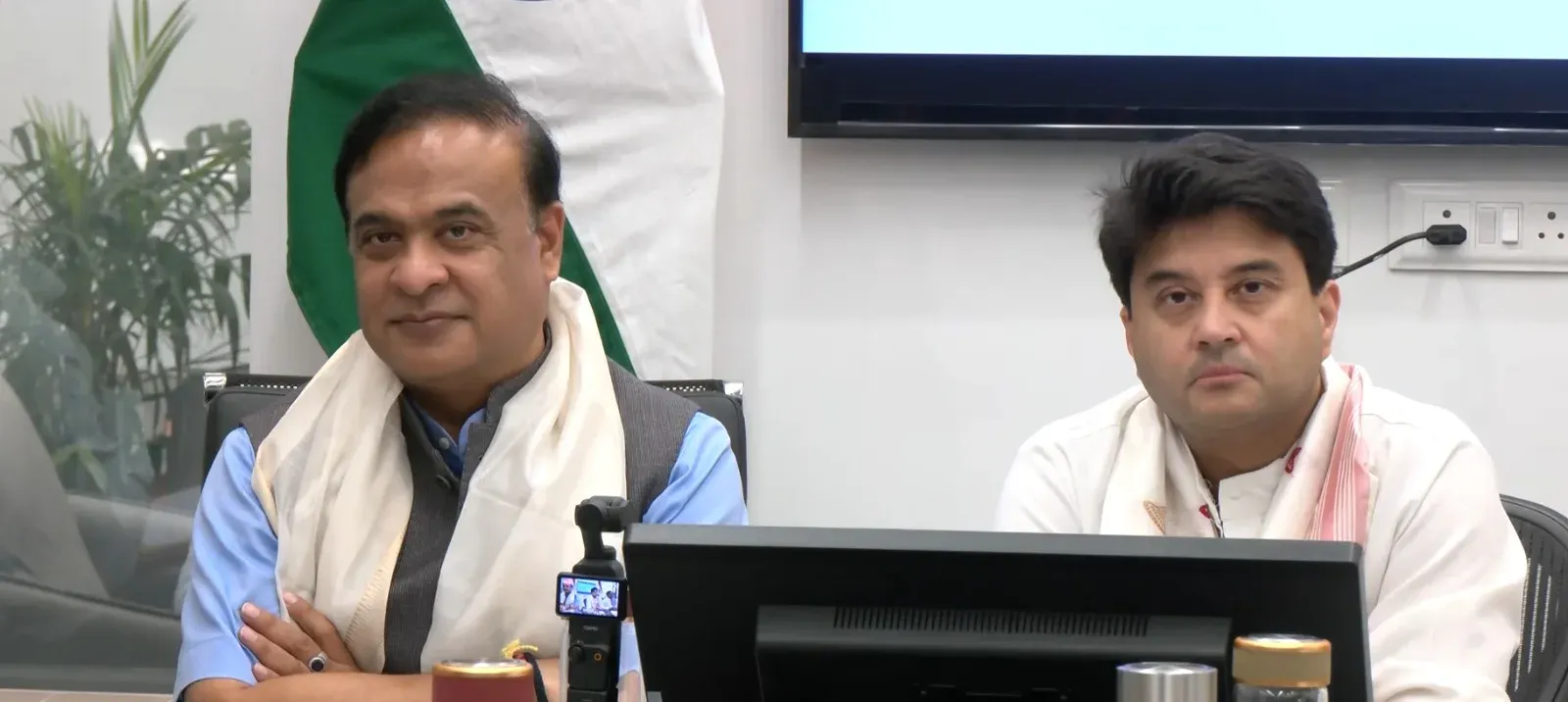 सिंधिया ने लॉन्च किया ₹411 करोड़ का 'मिशन स्नेह जोरी', असम के 2.6 लाख मूगा रेशम बुनकरों को लाभ
