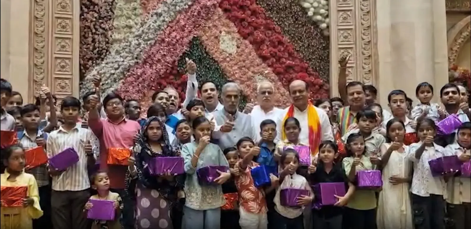फरीदाबाद में PM मोदी का जन्मदिन: कृष्णपाल गुर्जर ने 500 दिव्यांगजनों को बांटीं निःशुल्क ई-स्कूटी