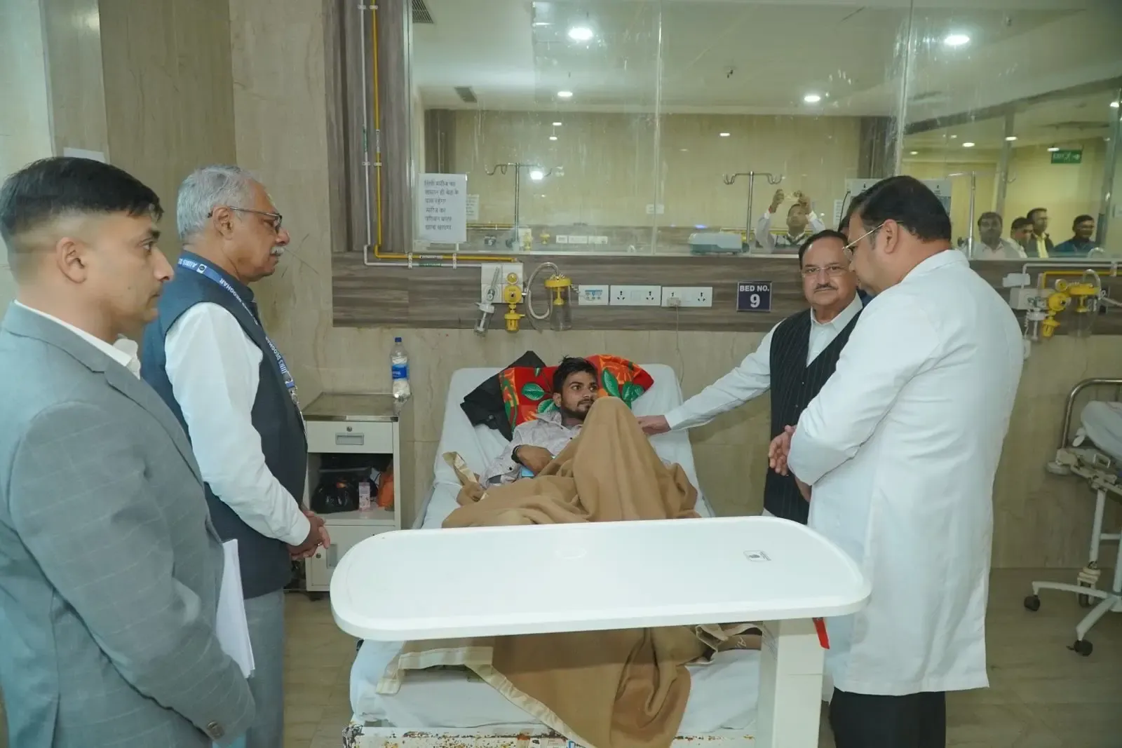 क्या केंद्रीय स्वास्थ्य मंत्री जेपी नड्डा ने देवघर एम्स का दौरा किया और इमरजेंसी ओटी का निरीक्षण किया?