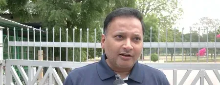 केरल वंदे मातरम विवाद: सपा सांसद राजीव राय बोले — राज्यपाल केंद्र के एजेंट की तरह काम करते हैं