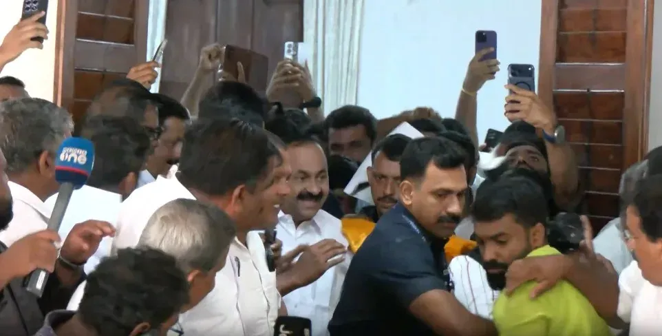 V.D. Satheesan sworn in as Kerala CM, UDF ends 10-year CPI(M) rule