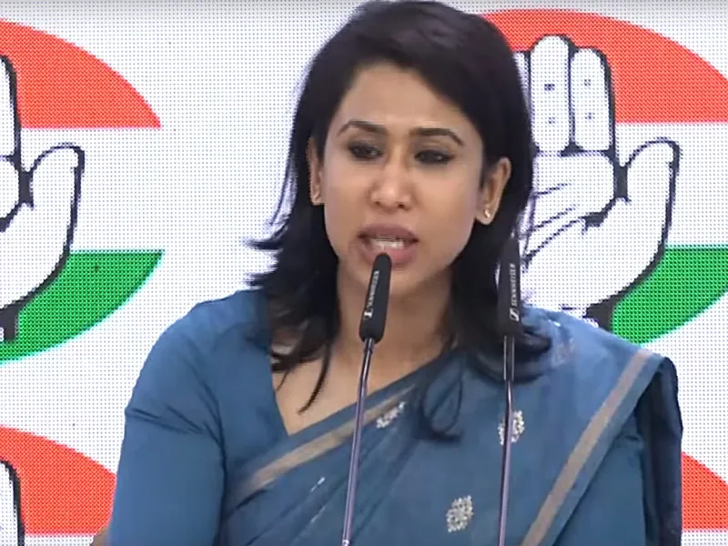 केरल चुनाव में कांग्रेस के टिकटों पर शमा मोहम्मद ने उठाई महिलाओं की प्रतिनिधित्व की चिंता