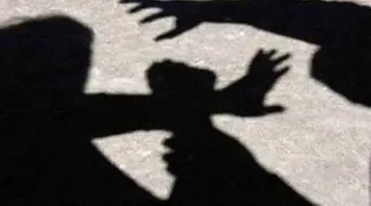 Why was a Kerala doctor attacked with a machete in a hospital?