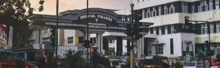 केरल मेडिकल कॉलेज के शिक्षकों ने बाह्य रोगी सेवाओं का बहिष्कार किया
